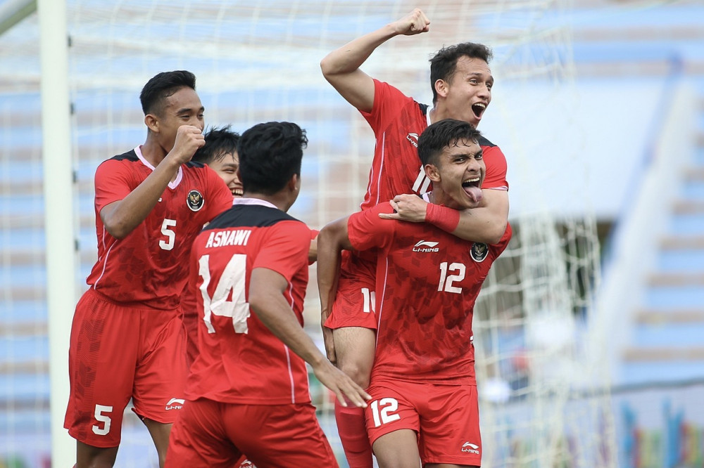 U23 Indonesia tiễn U23 Philippines về nước