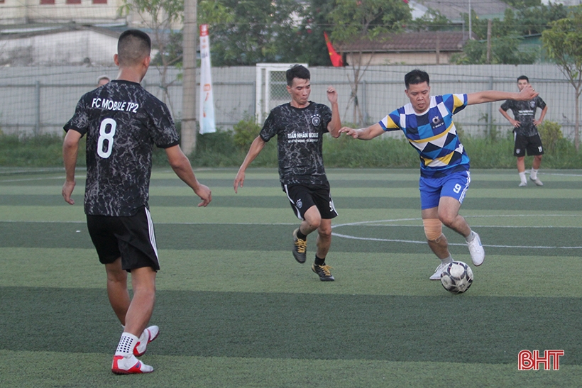 FC Mobile TP Hà Tĩnh 1 vô địch Giải Bóng đá Mobile Hà Tĩnh 2022