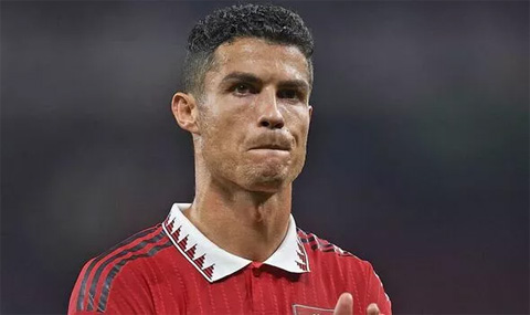 Man United sắp gia hạn với 5 ngôi sao, không có Ronaldo